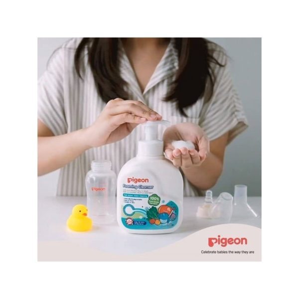 Pigeon Foaming Cleanser